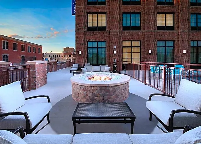 Express Downtown By Ihg 3*