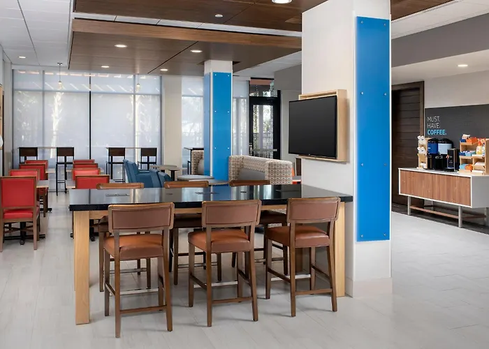 Express Downtown By Ihg 3*